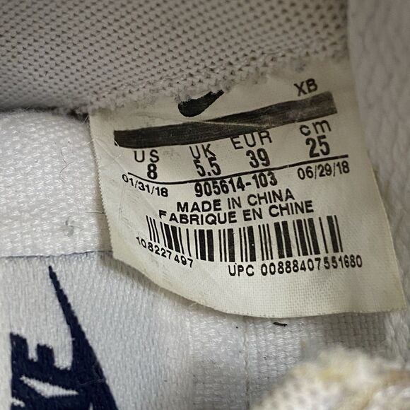 Nike Classic Cortez Premium White Red Crush Chenille Swoosh Women's 8 Circa 2018 - Picture 3 of 8